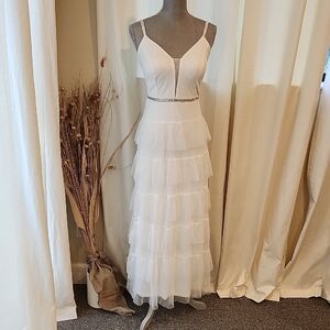 Amore Bella Bridal Gown